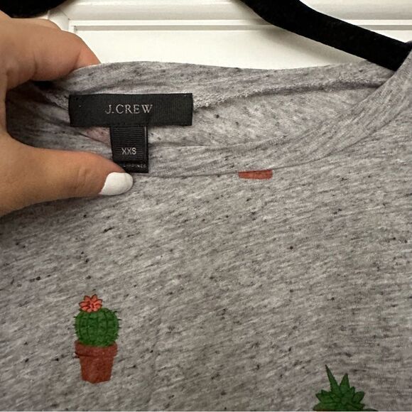 XXS J. Crew cactus gray T-shirt - Picture 3 of 3